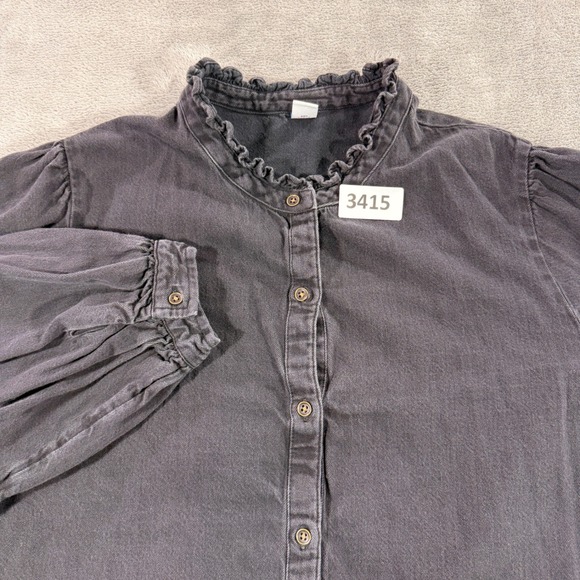 Old Navy Tops - Old Navy‎ Denim Shirt Women Large Black Ruffle Neck Puff Sleeve Cotton Top